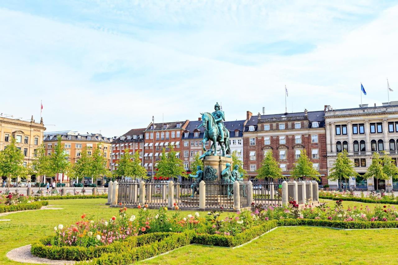 Large With Canal View In Cph Apartment *