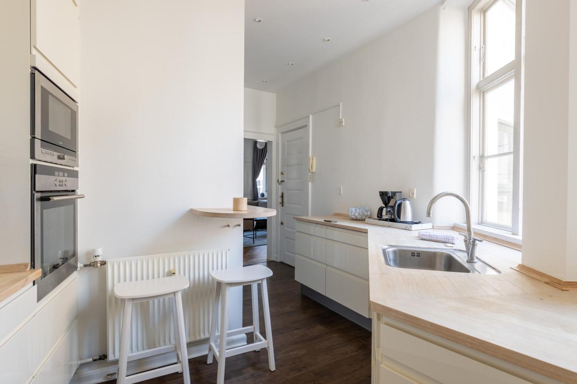 Large With Canal View In Cph Appartement *